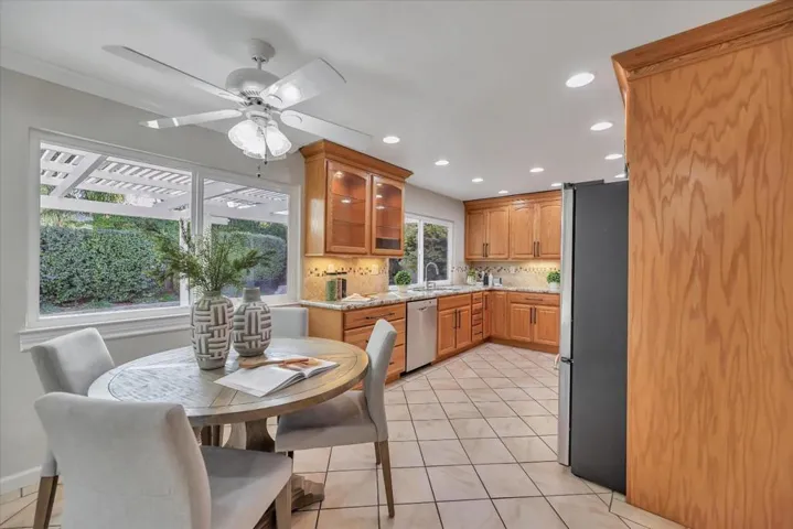 840 W 8th Street, Gilroy, California 95020