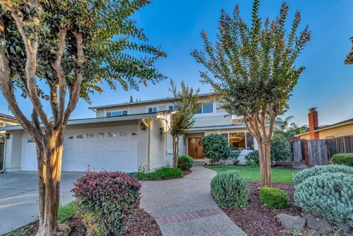 840 W 8th Street, Gilroy, California 95020