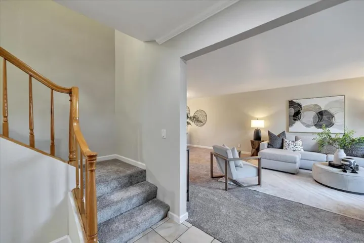 840 W 8th Street, Gilroy, California 95020