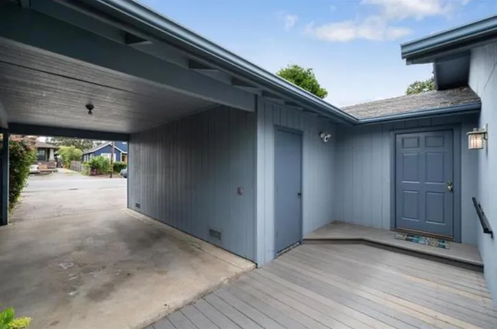 655 Poplar St, Half Moon Bay, California 94019