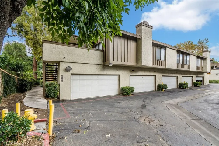 16255 Devonshire Street Unit 59, Granada Hills, California 91344