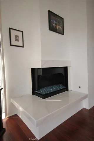9128 Marina Pacifica Drive N, Long Beach, California 90803