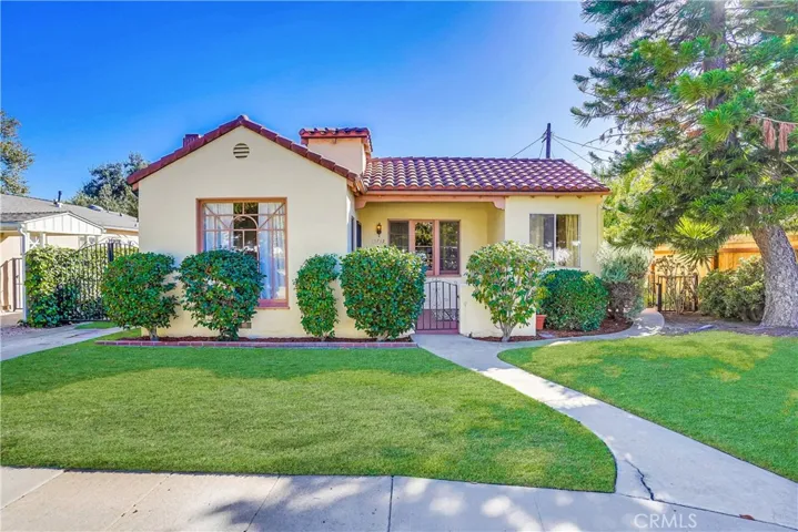 1712 Glorietta Avenue, Glendale, California 91208