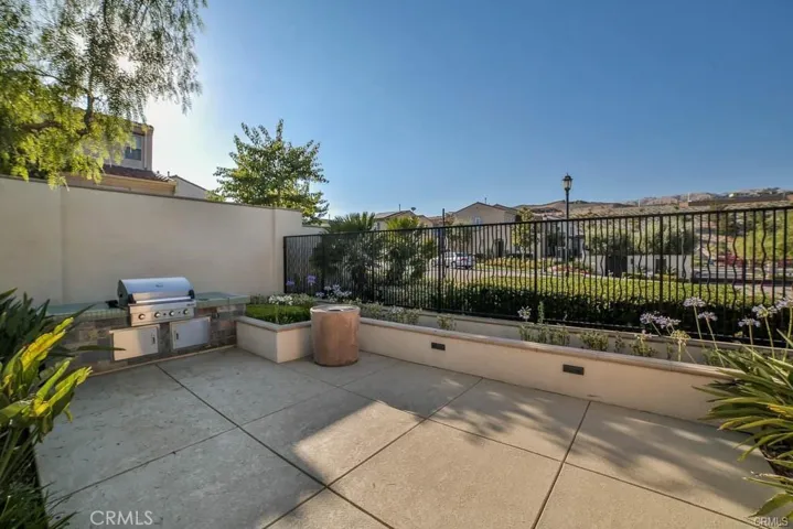 20127 Livorno Way, Porter Ranch, California 91326