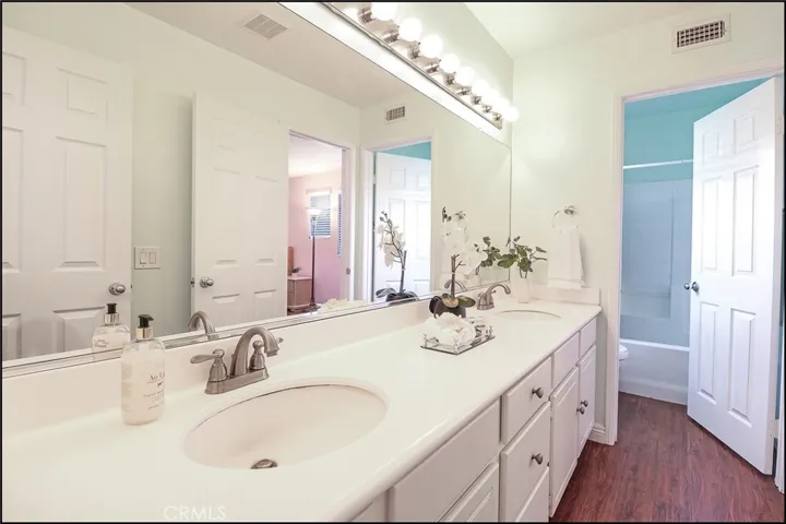 1 Bluff Cove Drive, Aliso Viejo, California 92656