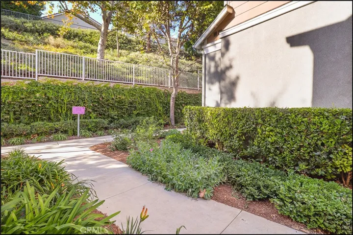 1 Bluff Cove Drive, Aliso Viejo, California 92656
