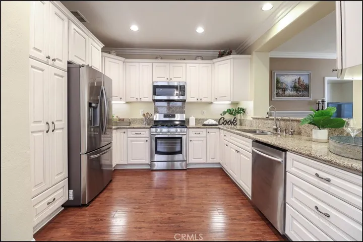 1 Bluff Cove Drive, Aliso Viejo, California 92656