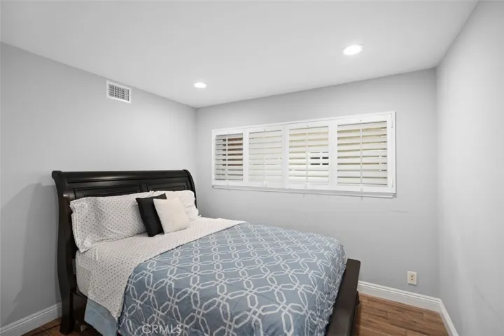 10 Vispera, Irvine, California 92620