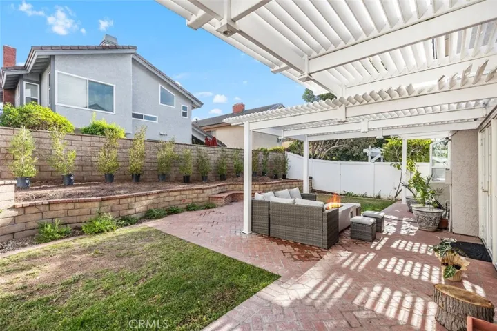 10 Vispera, Irvine, California 92620