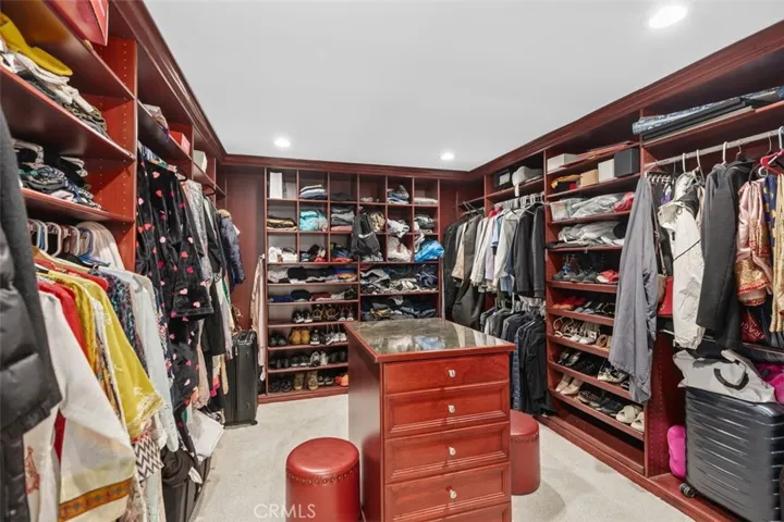 10 Vispera, Irvine, California 92620