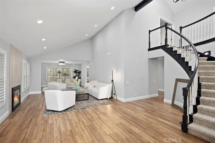 10 Vispera, Irvine, California 92620