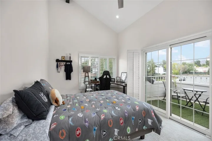 10 Vispera, Irvine, California 92620
