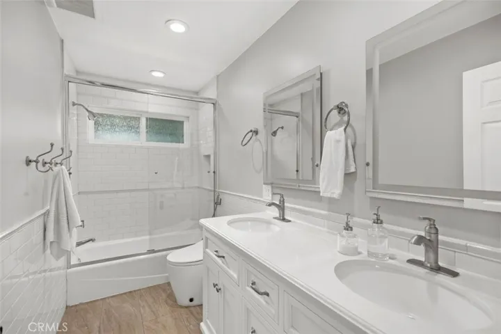 10 Vispera, Irvine, California 92620