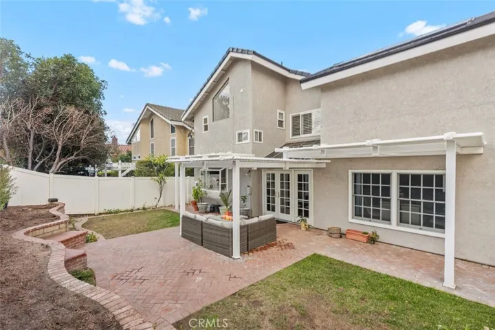 10 Vispera, Irvine, California 92620