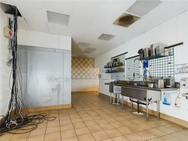 6272 E Highway 20, Lucerne, California 95458
