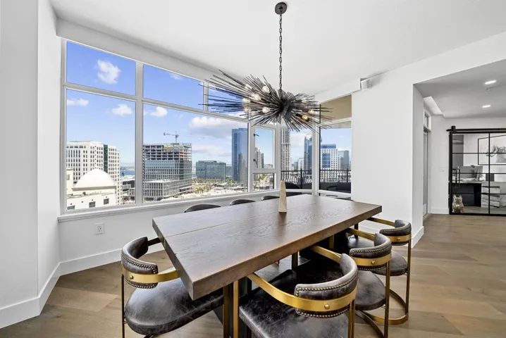 700 W Harbor Drive 1704, San Diego, California 92101