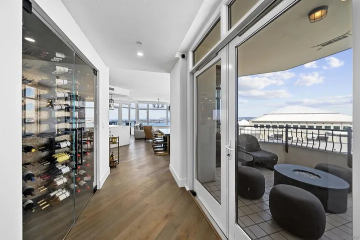 700 W Harbor Drive 1704, San Diego, California 92101