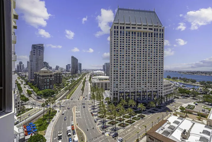 700 W Harbor Drive 1704, San Diego, California 92101