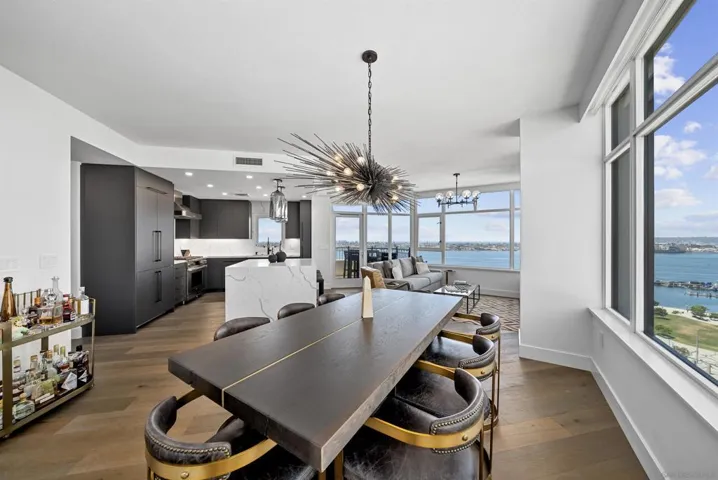 700 W Harbor Drive 1704, San Diego, California 92101