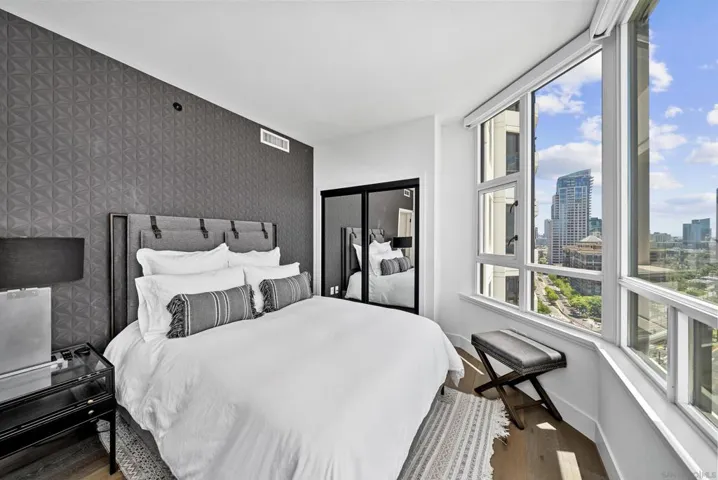 700 W Harbor Drive 1704, San Diego, California 92101