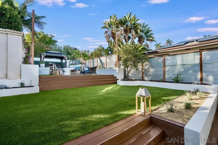 364 San Elijo St., Point Loma, California 92106
