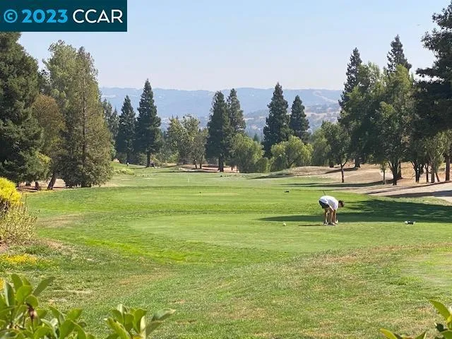 Canyon Lakes Golf