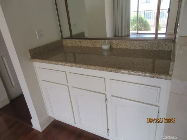 9960 Owensmouth Avenue 15, Chatsworth, California 91311