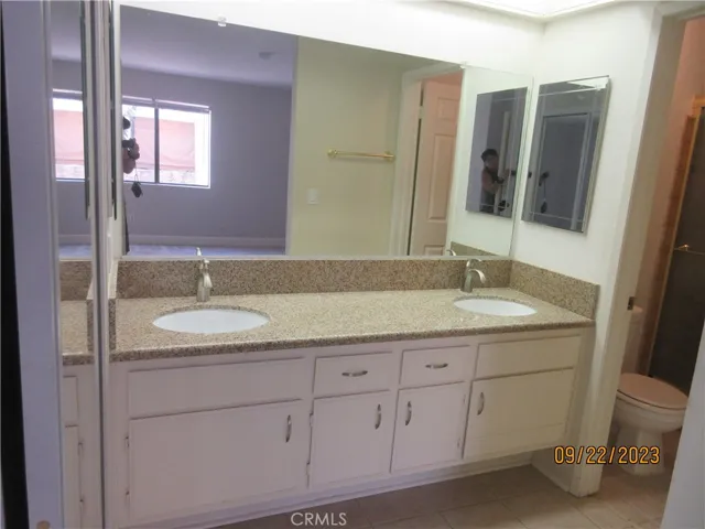 9960 Owensmouth Avenue 15, Chatsworth, California 91311