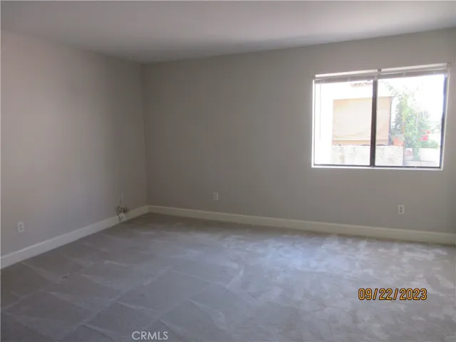 9960 Owensmouth Avenue 15, Chatsworth, California 91311