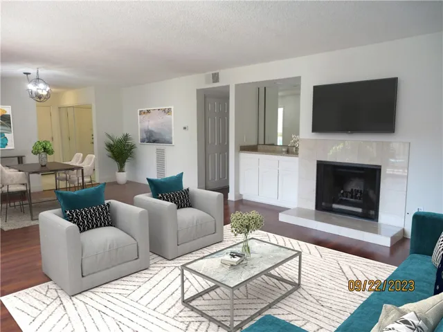 9960 Owensmouth Avenue 15, Chatsworth, California 91311