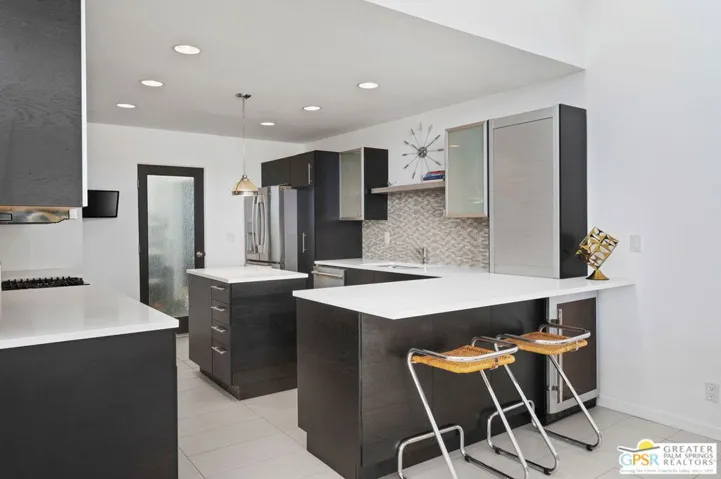 280 E Avenida Granada, Palm Springs, California 92264