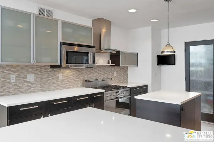 280 E Avenida Granada, Palm Springs, California 92264