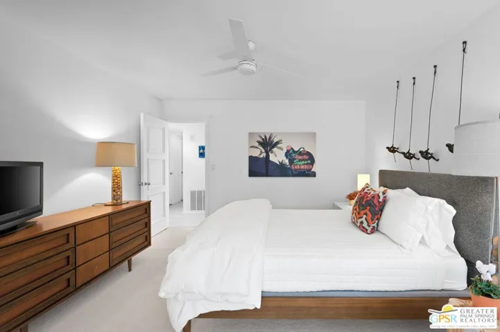 280 E Avenida Granada, Palm Springs, California 92264