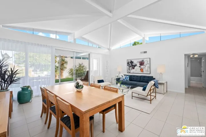 280 E Avenida Granada, Palm Springs, California 92264