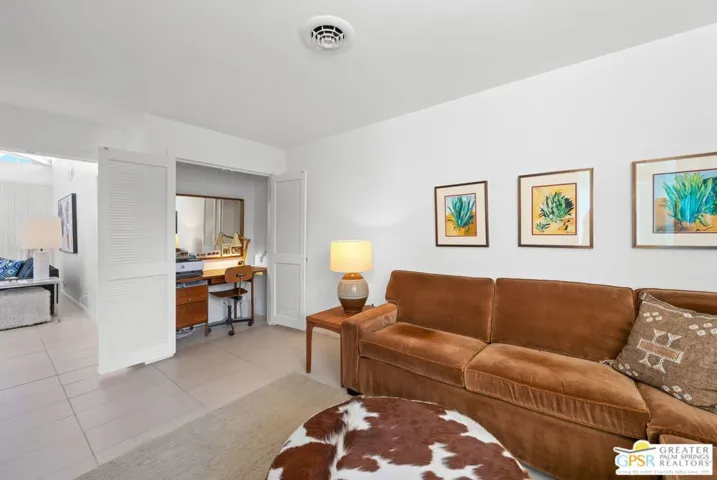 280 E Avenida Granada, Palm Springs, California 92264