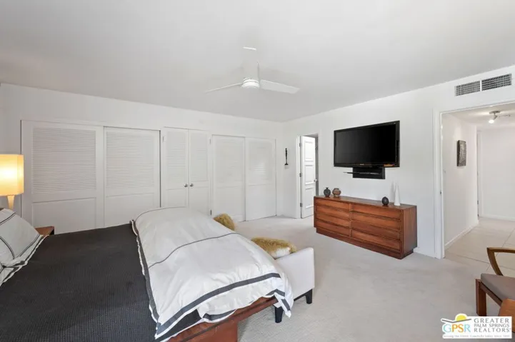 280 E Avenida Granada, Palm Springs, California 92264