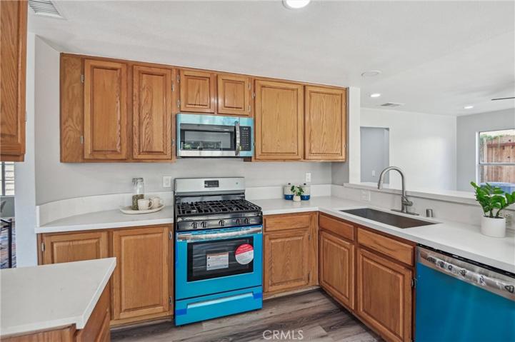 7539 Rock Crest Lane, Highland, California 92346