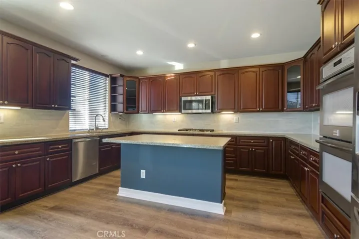 19668 Mathilde Lane, Saugus, California 91350