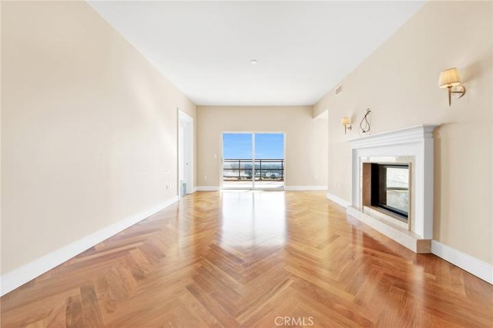 1 W Century Dr Unit 17A, Los Angeles, California 90067