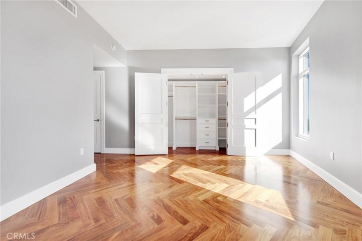 1 W Century Dr Unit 17A, Los Angeles, California 90067