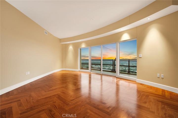 1 W Century Dr Unit 17A, Los Angeles, California 90067
