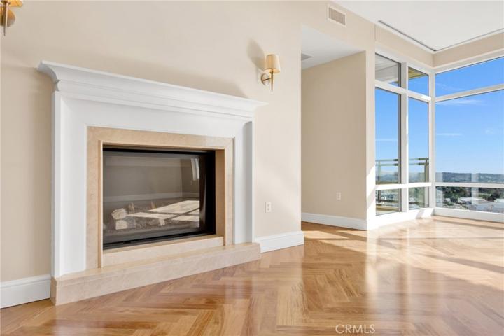 1 W Century Dr Unit 17A, Los Angeles, California 90067