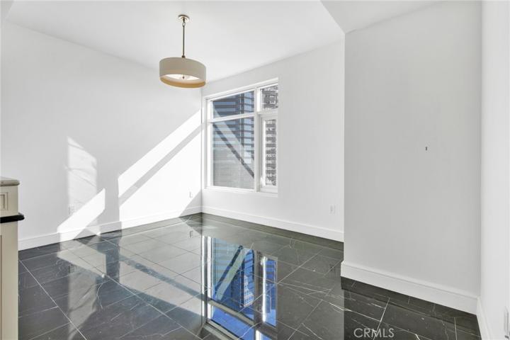 1 W Century Dr Unit 17A, Los Angeles, California 90067