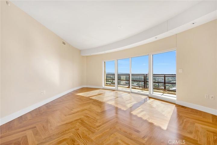 1 W Century Dr Unit 17A, Los Angeles, California 90067