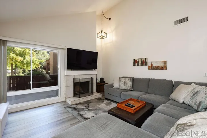 23804 Green Haven Ln, Ramona, California 92065