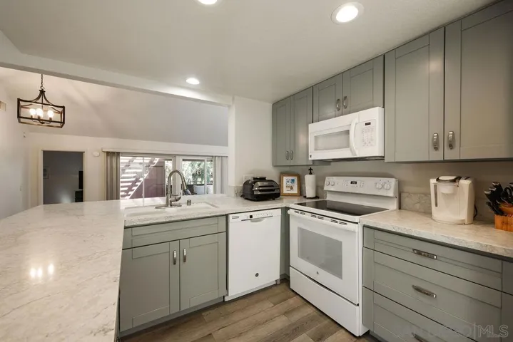 23804 Green Haven Ln, Ramona, California 92065