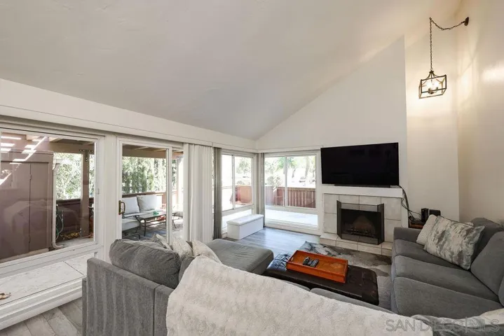 23804 Green Haven Ln, Ramona, California 92065