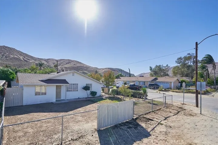 18407 9th Street, Bloomington, California 92316