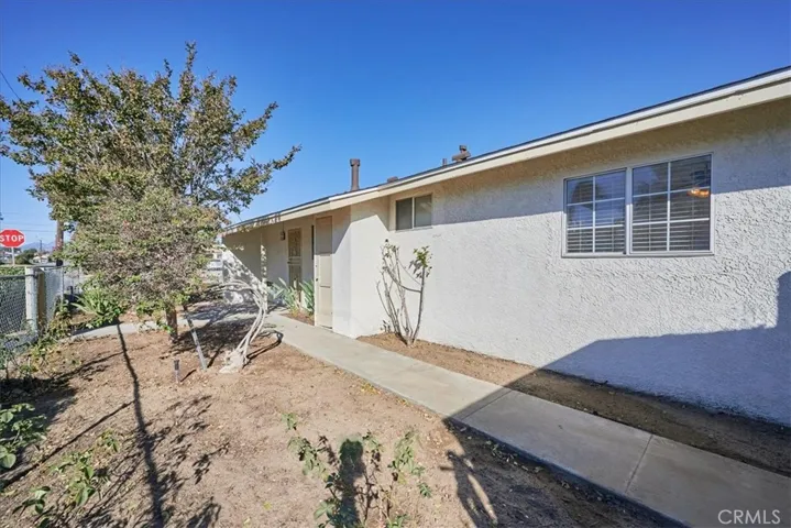 18407 9th Street, Bloomington, California 92316