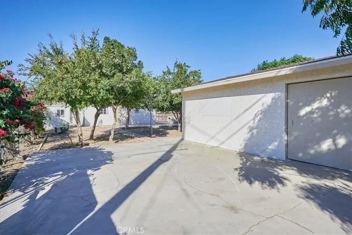 18407 9th Street, Bloomington, California 92316